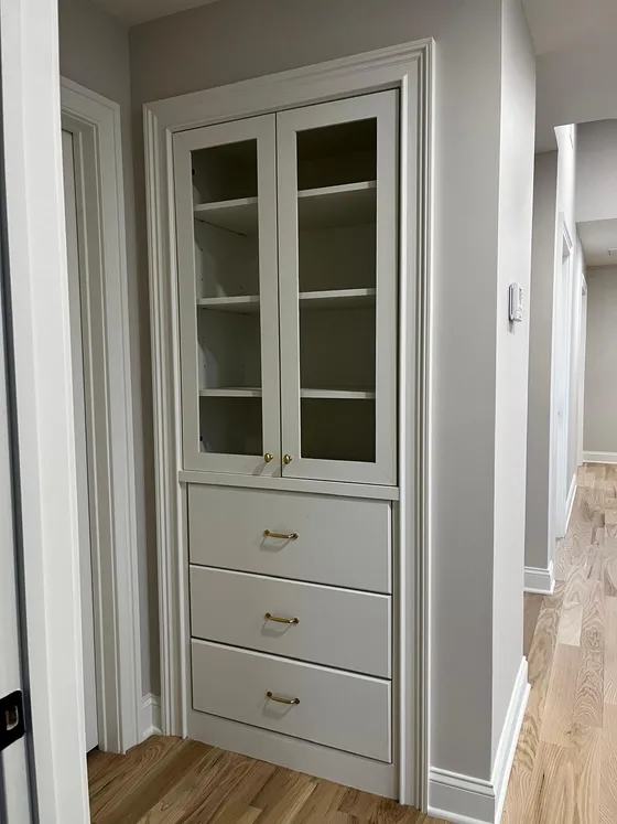 Built-Ins millwork by Lyons Trimming Work LLC, project 72