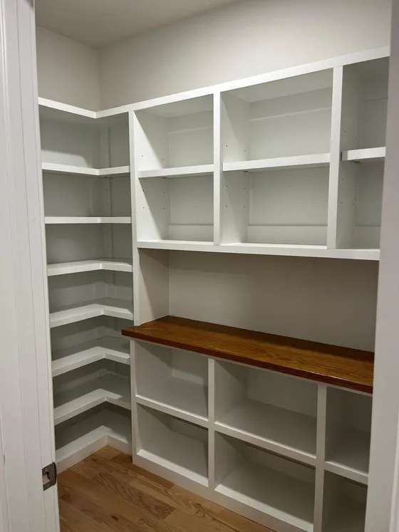 Built-Ins millwork by Lyons Trimming Work LLC, project 73