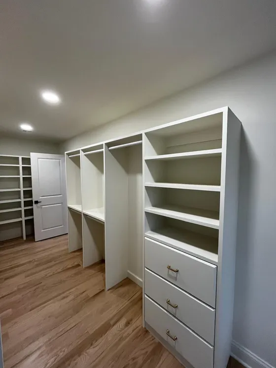 Custom Closets millwork by Lyons Trimming Work LLC, project 51