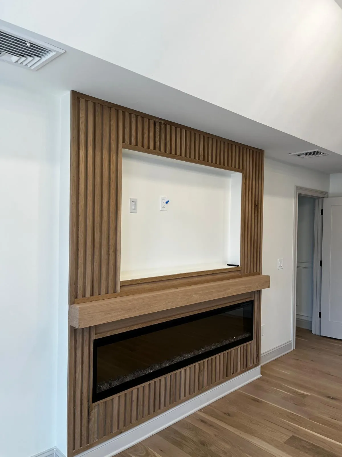 Fireplaces & Mantels millwork by Lyons Trimming Work LLC, project 3